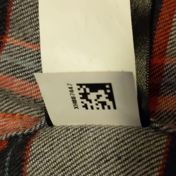 Men's Large North Face Flannel Shirt - Picture 7 of 7